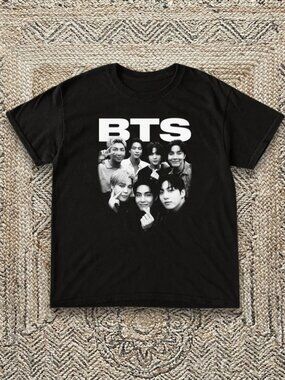 BTS Graphic Tee Unisex T-Shirt ARMY Concert Tour Kpop Fan Shirt Gift NWT